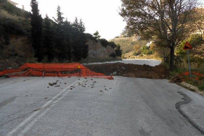 Δήμος Ραφήνας – Πικερμίου: Τι συμβαίνει με την επισκευή της λεωφόρου Αχαιών