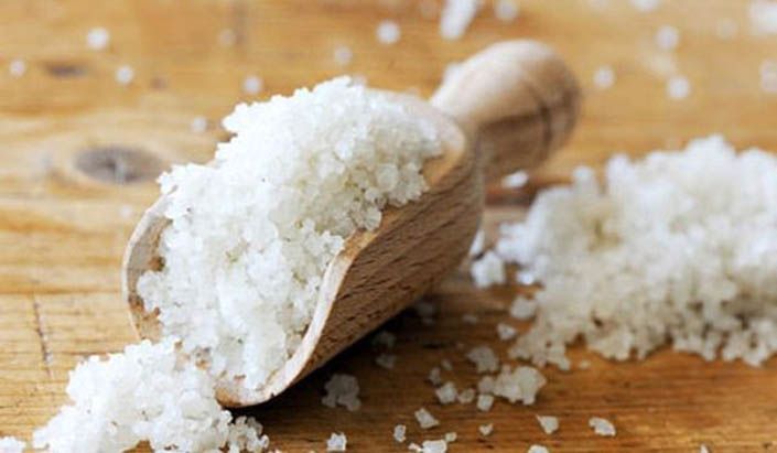 ΠΟΥ: Αποφύγετε το αλάτι στα τρόφιμα – Νέες συστάσεις και όρια για την περιεκτικότητα νατρίου