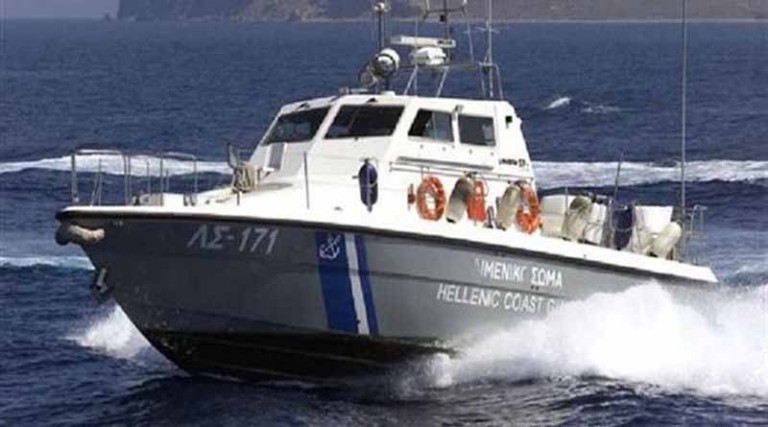 Ανατροπή ιστιοπλοϊκής λέμβου στο Μαρκόπουλο Ωρωπού – Δύο άτομα βρέθηκαν στην θάλασσα!