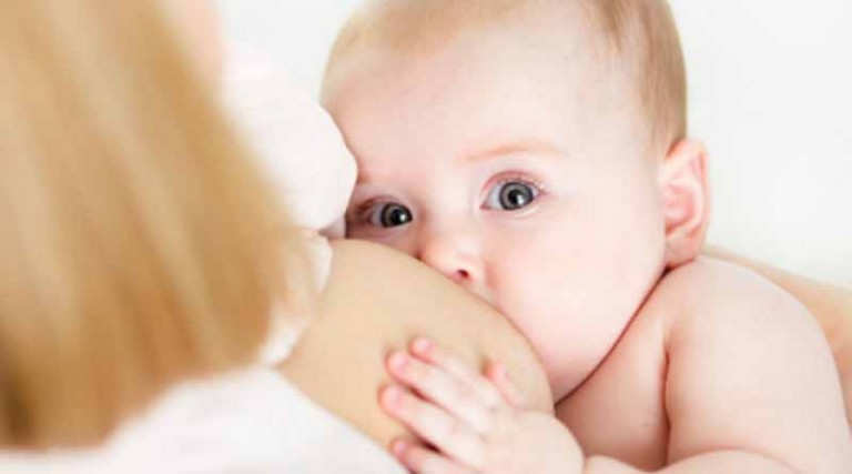 Προσοχή! Ο ΕΟΦ ανακαλεί παρτίδες γνωστού παιδικού baby oil