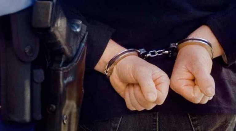 Συναγερμός στα Σπάτα: Συνελήφθη 48χρονος αλλοδαπός – Κατηγορείται για ανθρωποκτονία από πρόθεση!