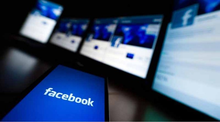Cambridge Analytica: Το Facebook συμφώνησε σε εξωδικαστικό συμβιβασμό υπόθεσης προσωπικών δεδομένων