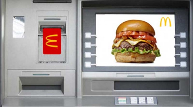 Το πρώτο μηχάνημα ATM για …μπέργκερ είναι γεγονός! (βίντεο)