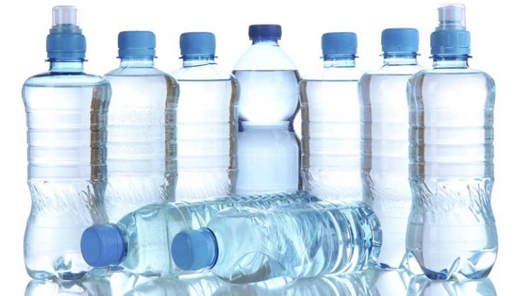 Πόσο νερό πρέπει να πίνουμε ανάλογα με τις ανάγκες του σώματός μας