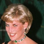 Πριγκίπισσα Νταϊάνα: Στο «σφυρί» το βελούδινο φόρεμά της – Πουλήθηκε για 604.800 δολάρια