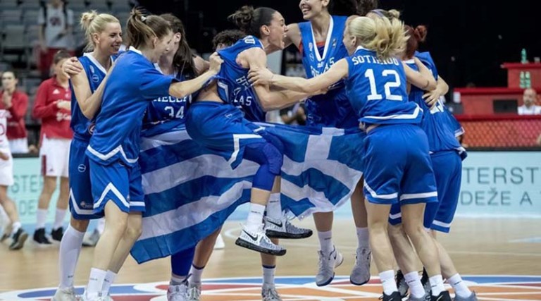 Ιστορικός θρίαμβος για τα κορίτσια του ελληνικού μπάσκετ – Νίκησαν με 84-55 την Τουρκία (βίντεο)