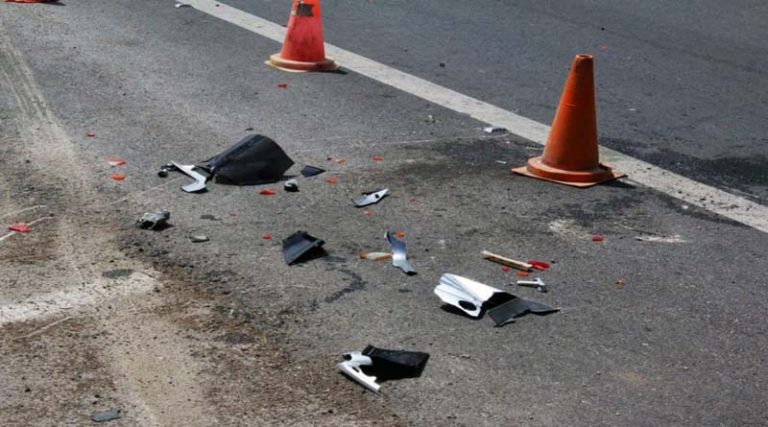 Νέα Μάκρη: Τροχαίο ατύχημα στη Λεωφόρο Μαραθώνος – Μποτιλιάρισμα στο ρεύμα προς Αθήνα