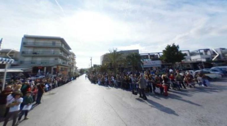 Απίστευτο: Η εθνική εορτή της 28ης Οκτωβρίου στη Ραφήνα, σε 360 μοίρες! (φωτ.)