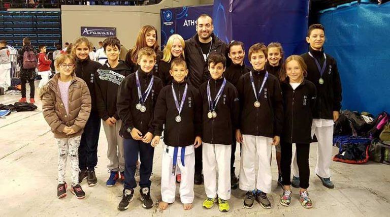 Protypo Rafina Fitness Club: 5 αγόρια, 7 μετάλλια στο Shotokan Karate