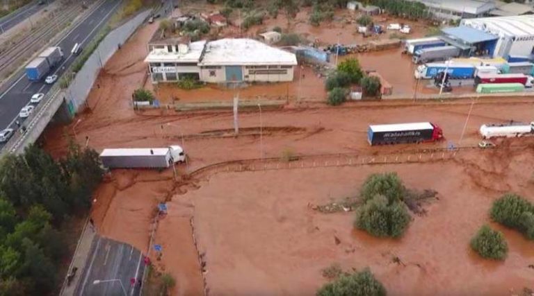 Αθώα η Δούρου για τις φονικές πλημμύρες στην Μάνδρα – Ένοχη η δήμαρχος