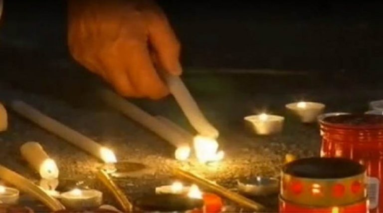 Θρήνος στις κηδείες των θυμάτων της πύρινης λαίλαπας – Συγκλονίζουν οι μαρτυρίες των επιζώντων (video)
