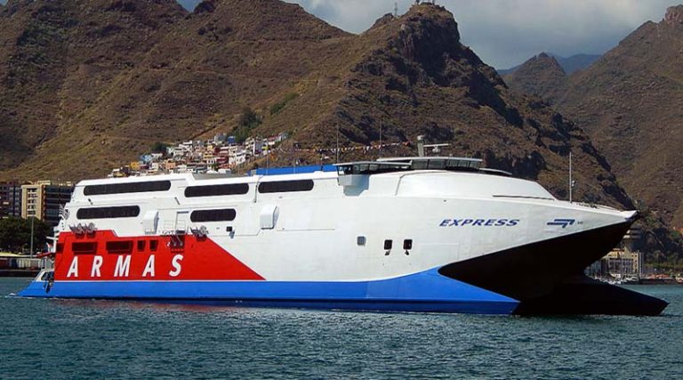 Αυτό είναι το νέο ταχύπλοο της Golden Star Ferries των αδελφών Στεφάνου (φωτό)