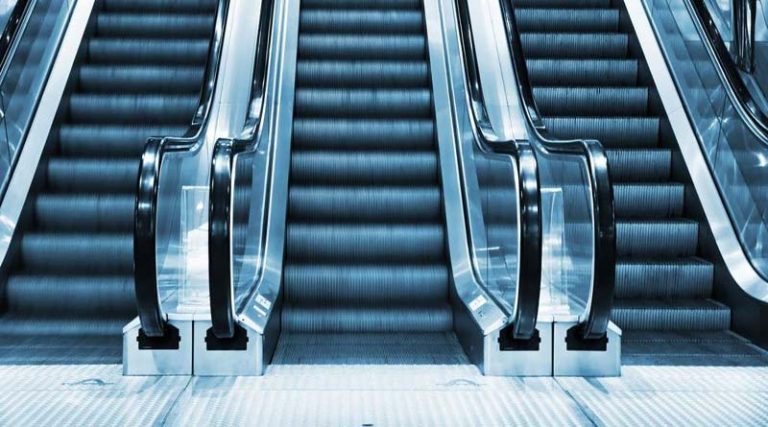 Πανικός σε σταθμό μετρό!  Άλλαξε φορά η κυλιόμενη σκάλα – Τραυματίστηκαν 14 άτομα! (βίντεο)