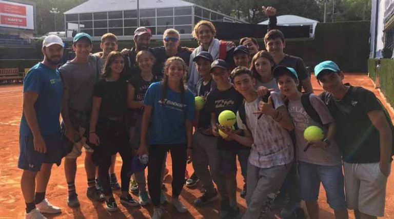 Η Fernandez Tennis Academy συγχαίρει τον Στέφανο Τσιτσιπά και την Μαρία Σάκκαρη