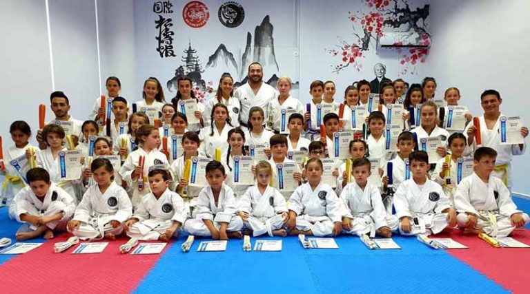 Απονομή Ζωνών στην Ακαδημία Shotokan Karate Ραφήνας