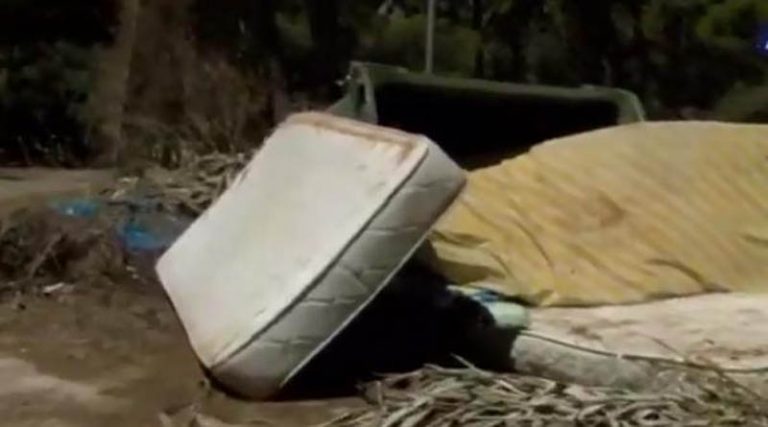Αυτοσχέδιες χωματερές σε Νέα Μάκρη, Ζούμπερι και Μαραθώνα (βίντεο)