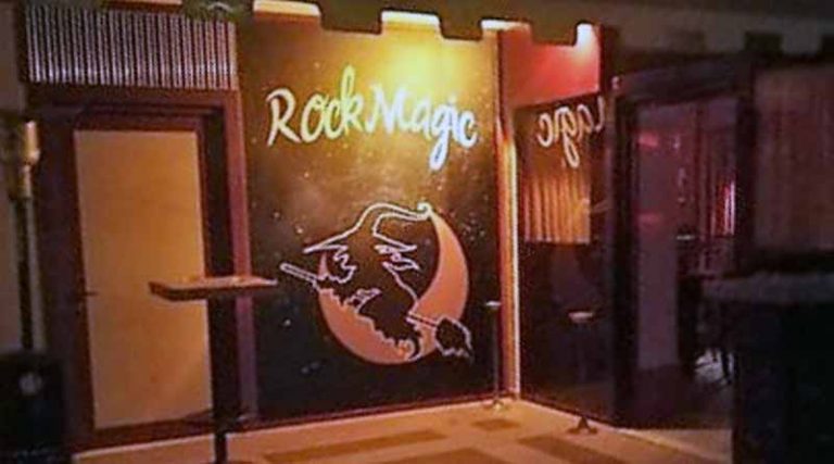 Μασκέ πάρτυ στο The Rock magic bar