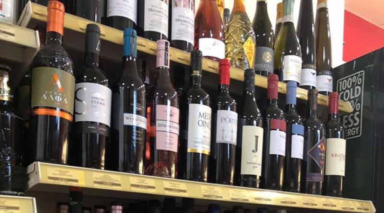 Stop & Shop: Κάντε μια στάση για καλό κρασί! Μεγάλη ποικιλία – Πάνω από 60 ετικέτες