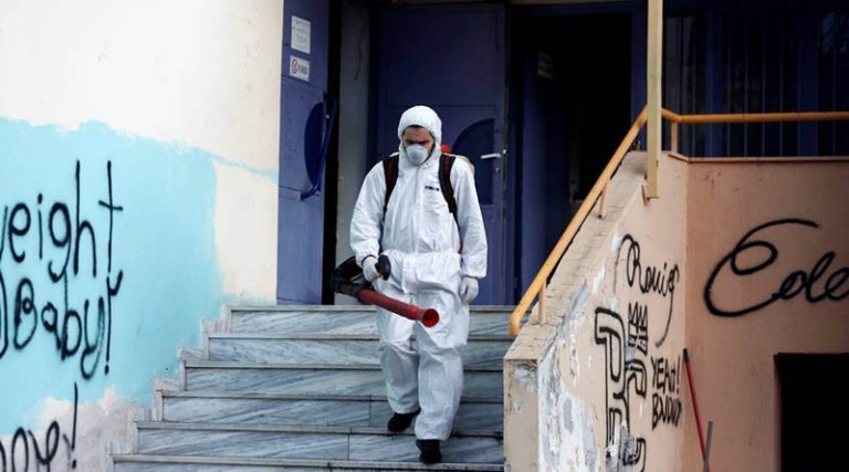 Κορονοϊός: Ούτε απολυμάνσεις, ούτε κλεισίματα σχολείων στον Δήμο Παλλήνης – Δείτε γιατί
