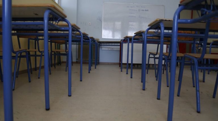 Υπουργείο Παιδείας: Έτσι ανοίγουν ξανά εργαστήρια στα ΑΕΙ και φροντιστήρια – Ποια τα μέτρα προστασίας