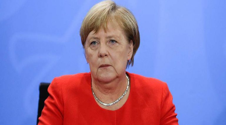 Η Angela Merkel καταγράφει σε ένα βιβλίο την πολιτική της σταδιοδρομία