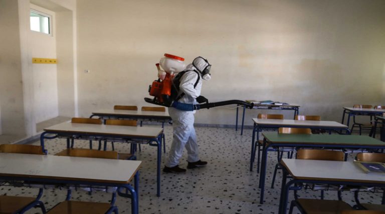 Πρώτο κρούσμα κορονοϊού σε σχολείο στη Θεσσαλονίκη – Δασκάλα βρέθηκε θετική στον ιό (βίντεο)