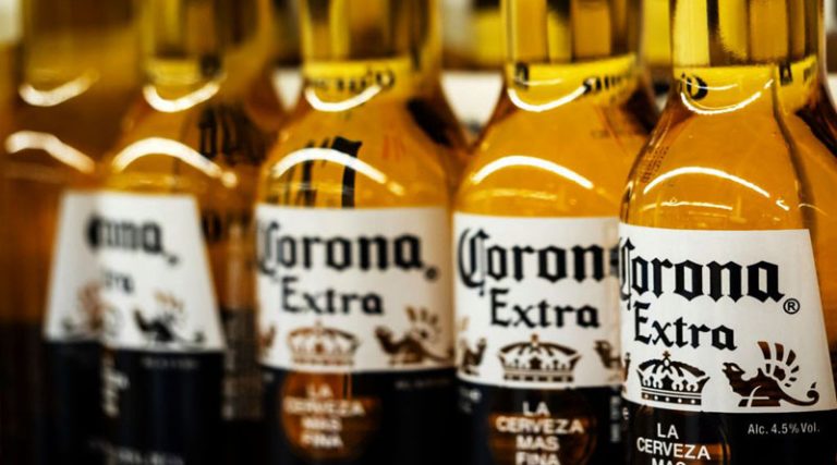Τέλος η μπύρα Corona – Έπεσε θύμα του κορονοϊού!