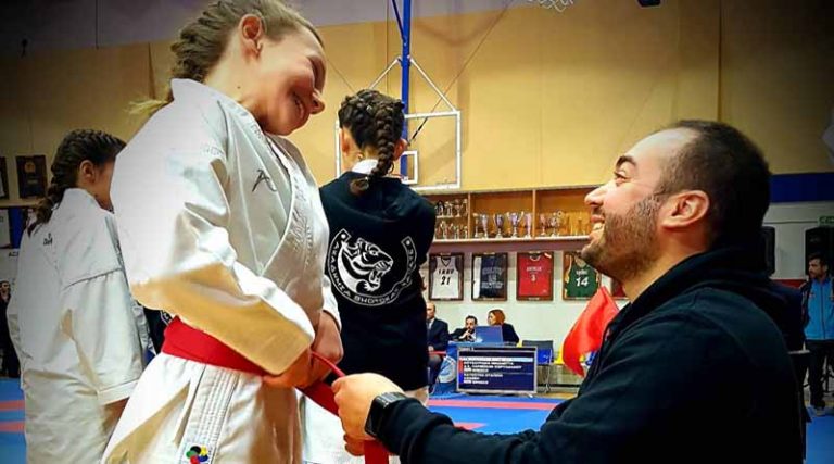 H Ακαδημία Shotokan Karate Ραφήνας στέλνει το δικό της μήνυμα