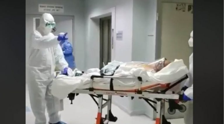 Κορονοϊός: Πέντε νεκροί 35-58 ετών μέσα σε 24 ώρες – Οι τέσσερις δεν είχαν υποκείμενα νοσήματα