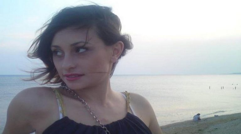 Συγκλονίζει Ελληνίδα ηθοποιός: «Δεν είχα λεφτά ούτε για μακαρόνια» (βίντεο)