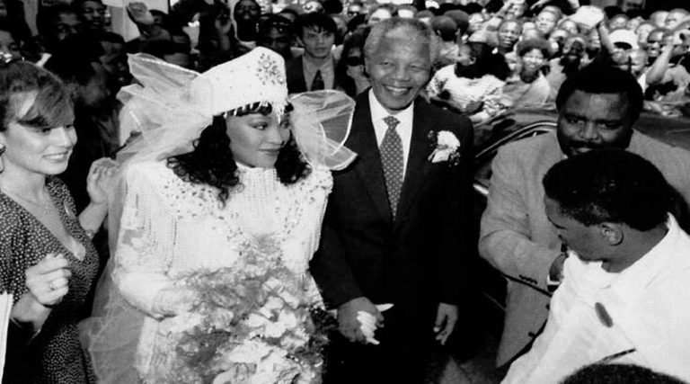 Πέθανε η κόρη του Νέλσον Μαντέλα, Zindzi, σε ηλικία μόλις 59 ετών