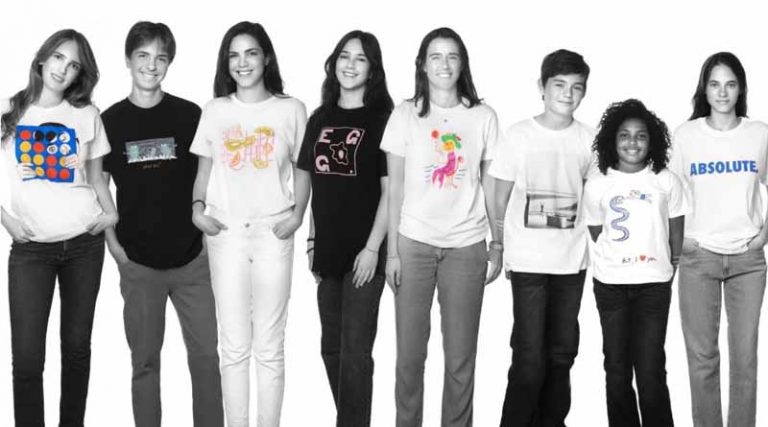 Οκτώ Έλληνες καλλιτέχνες, φιλοτεχνούν μοναδικά έργα με το δικό τους μήνυμα «αισιοδοξίας» για να ενισχύσουν την Ένωση «Μαζί για το Παιδί»