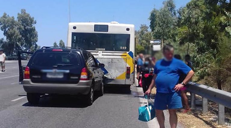 Σπάτα: Αυτοκίνητο συγκρούστηκε με Λεωφορείο! (φωτό)