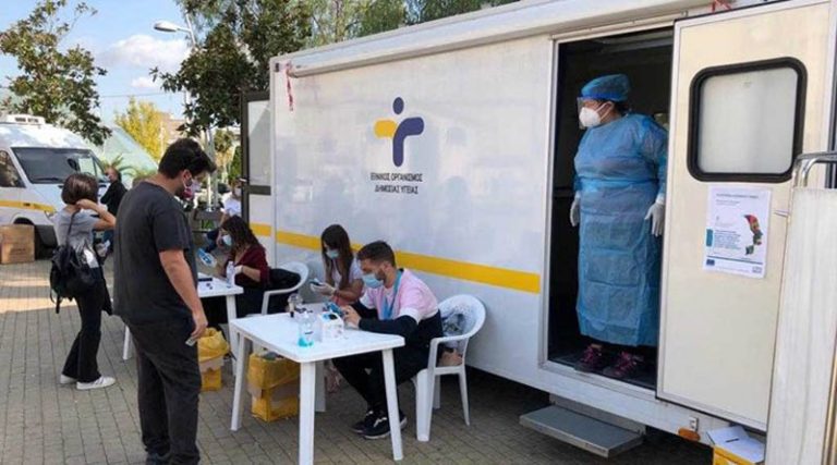Θωμαΐδης: Πάνω από 4.000 κρούσματα αν οι εμβολιασμοί παραμείνουν στάσιμοι