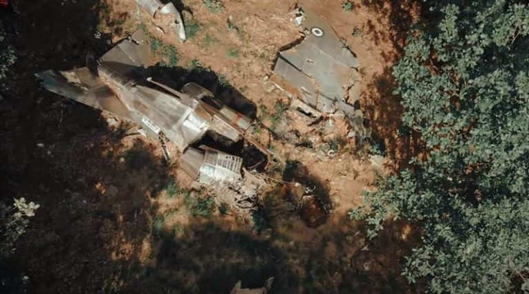 Αεροφωτογραφικό PHANTOM RF4: Το αεροπορικό ατύχημα που η φύση έχει μετατρέψει σε κορυφαίο αξιοθέατο (βίντεο)