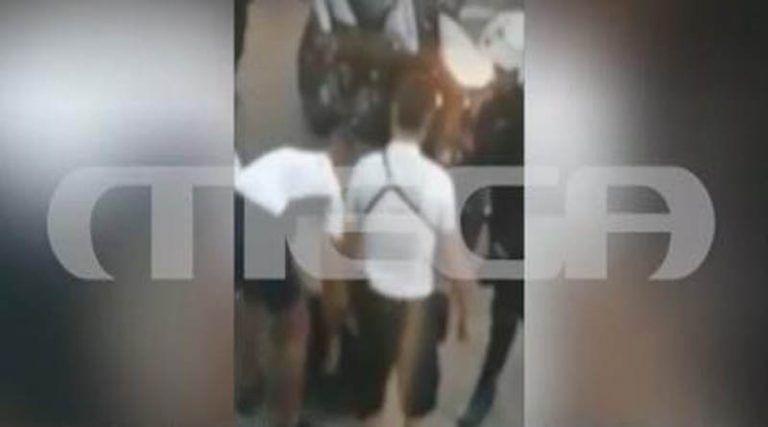 Καρέ-καρέ η σύλληψη 40χρονου που δεν φορούσε μάσκα – Κατήγγειλε αστυνομική βία (βίντεο)