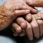 Μονίδα Φροντίδας Ηλικιωμένων ζητά νοσηλευτή-τρια & βοηθό νοσηλευτή-τρια