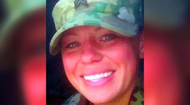Αυτοκτόνησε Αμερικανίδα στρατιωτικός μετά τον ομαδικό βιασμό της – Το ξέσπασμα της μητέρας της