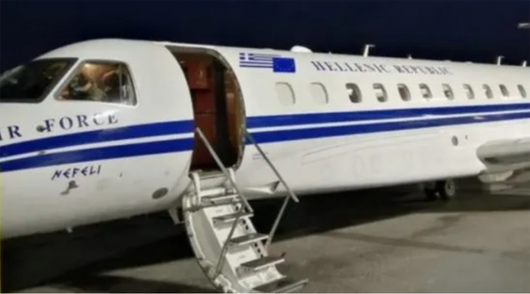 Στη Μύκονο το πρωθυπουργικό αεροσκάφος για να παραλάβει ετοιμόγεννη (φώτο)