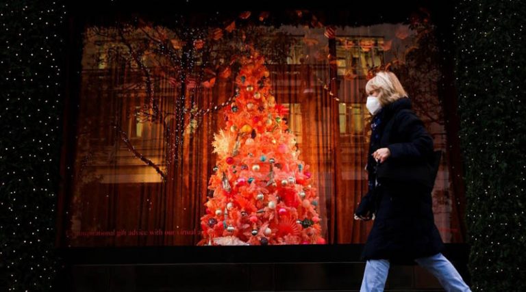 Προς παράταση το lockdown: Πώς θα εορταστούν τα Χριστούγεννα – Τι θα γίνει με μετακινήσεις και εστίαση