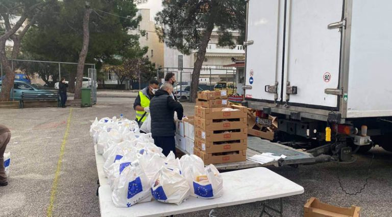 Δήμος Παλλήνης: Δωρεάν διανομή τροφίμων στους δικαιούχους ΤΕΒΑ
