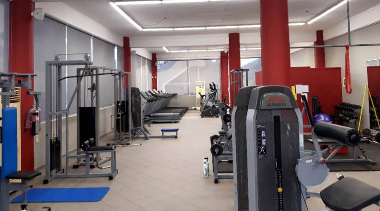 Γεωργιάδης: Ειδική ενίσχυση για γυμναστήρια – Πότε ανοίγουν κέντρα αισθητικής, σχολές οδηγών