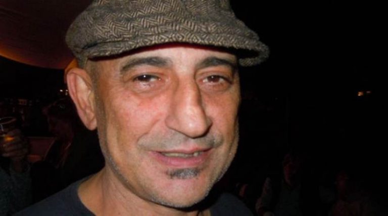 Πέθανε σε ηλικία μόλις  57 ετών, ο δημοσιογράφος Πάνος Σαράκης