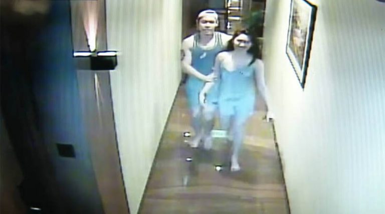 Η κάμερα τους έπιασε να φιλιούνται και μετά βρέθηκε νεκρή στο τζακούζι! (video)