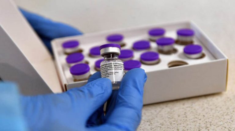 Μυστήριο με εξαφάνιση εμβολίου της Pfizer από Κέντρο Υγείας στο Περιστέρι