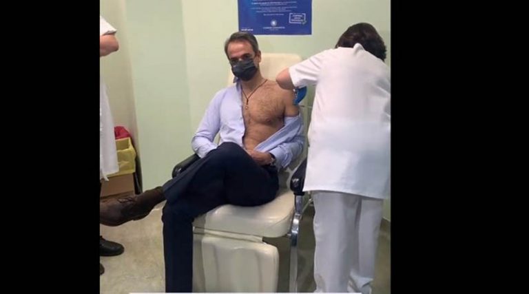 «Θέμα» στο CNN το…γυμνόστηθο εμβόλιο του Κυριάκου Μητσοτάκη (βίντεο)