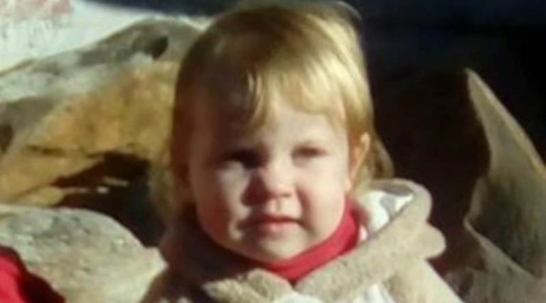 Φριχτός θάνατος για 2χρονο κοριτσάκι: Το «ζεμάτισαν» οι γονείς του στη μπανιέρα! (φωτό)