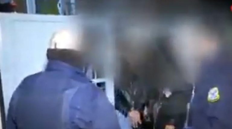 Αρτέμιδα: Καρέ καρέ η έφοδος στο κορονοπάρτι (βίντεο)
