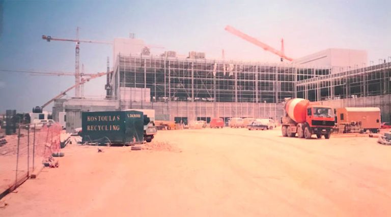 Σπάτα: 20 χρόνια από την κατασκευή του «Ελευθέριος Βενιζέλος» (σπάνιες φωτογραφίες)