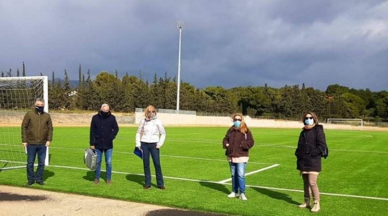 Ραφήνα: Ο Δήμος παρέλαβε το νέο γήπεδο στην Αρίωνος (φωτό)